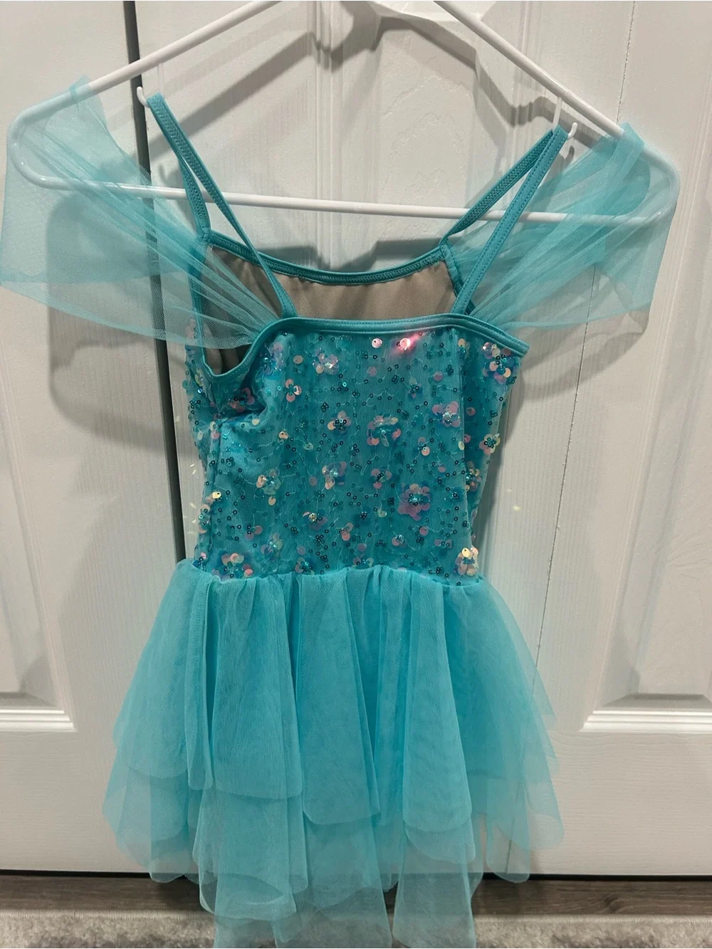 N/A bright aqua